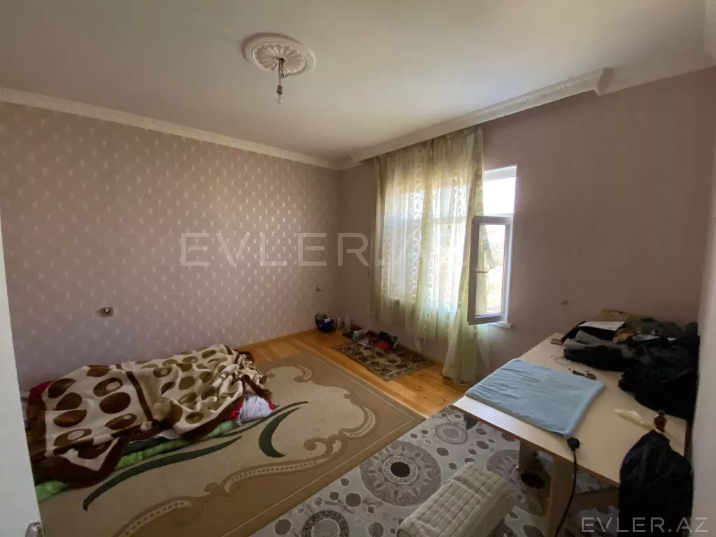 Satılır, bağ evi