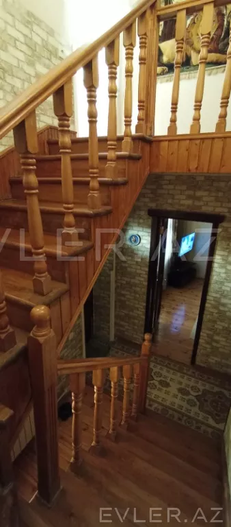 Satılır, həyət evi/villa