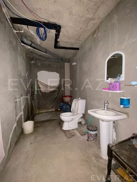 Satılır, bağ evi
