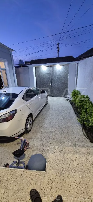 Satılır, həyət evi/villa