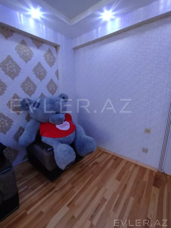 Satılır, yeni tikili
