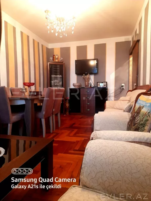 Satılır, köhnə tikili