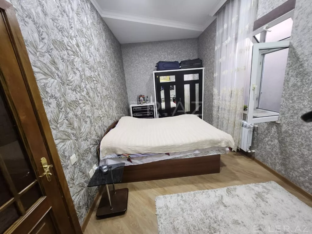 Satılır, həyət evi/villa