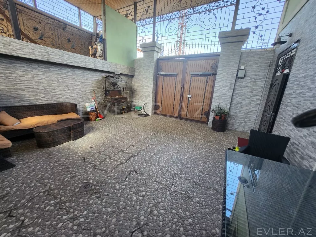Satılır, həyət evi/villa