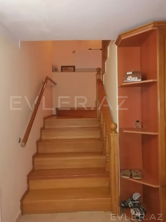 Satılır, həyət evi/villa