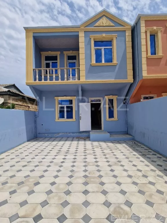 Satılır, həyət evi/villa