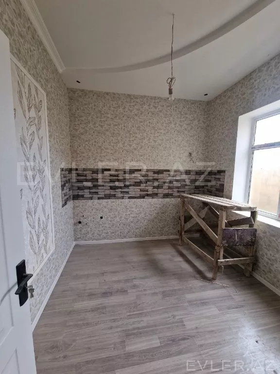 Satılır, həyət evi/villa