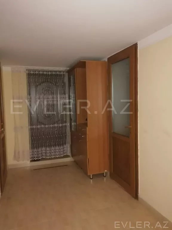 Satılır, həyət evi/villa