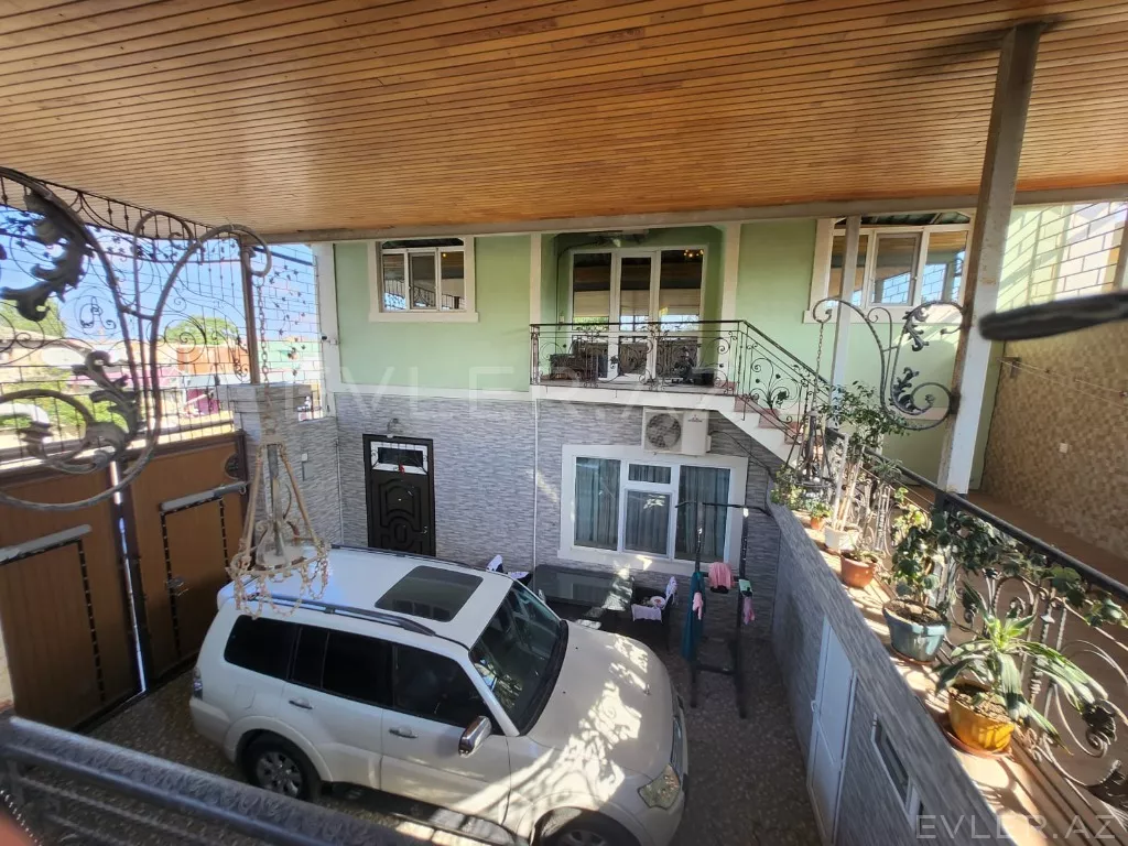 Satılır, həyət evi/villa