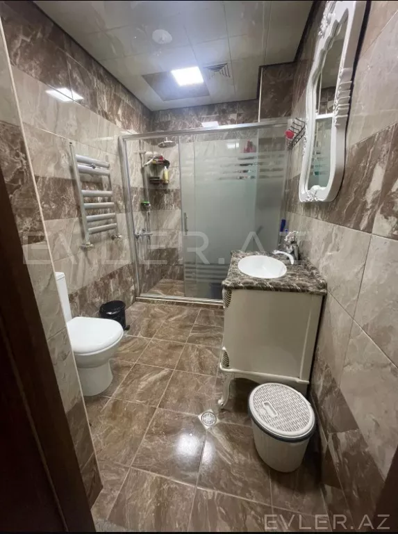 Satılır, yeni tikili