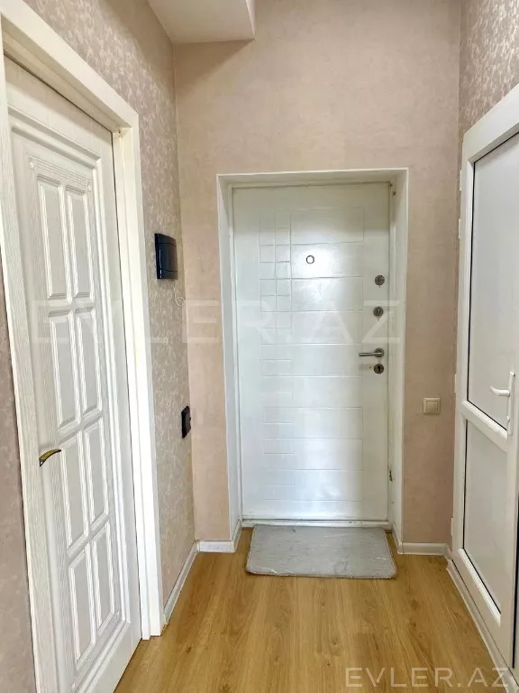 Satılır, yeni tikili