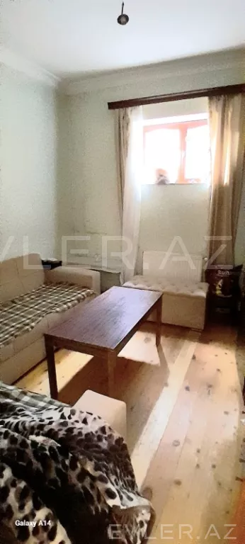 Satılır, həyət evi/villa