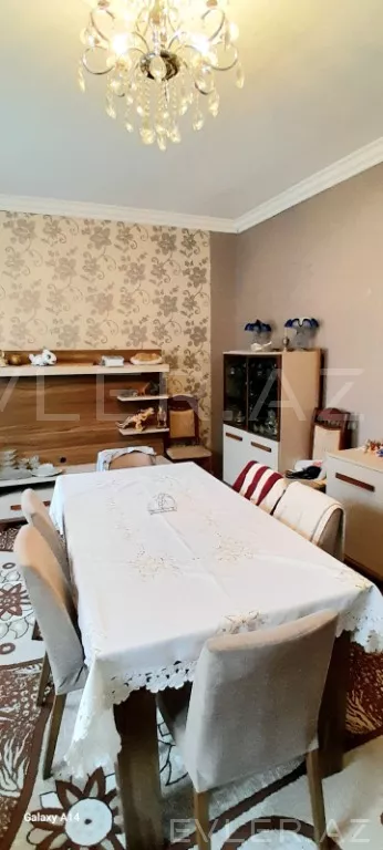 Satılır, həyət evi/villa