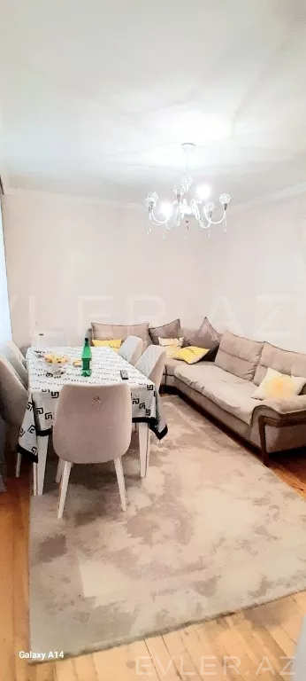 Satılır, həyət evi/villa