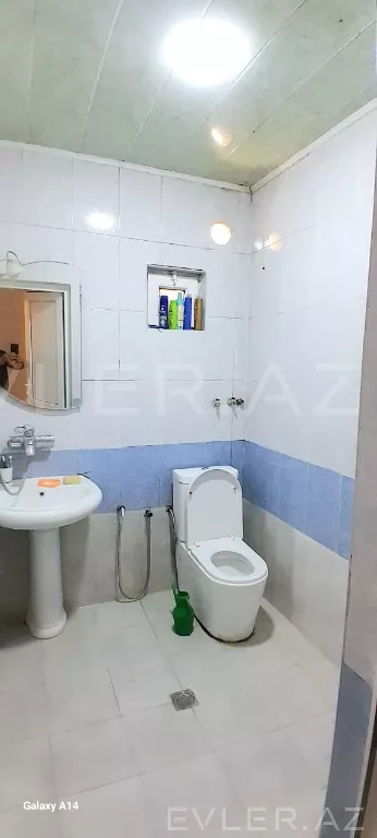 Satılır, həyət evi/villa