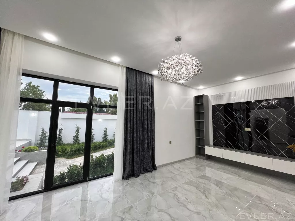 Satılır, həyət evi/villa