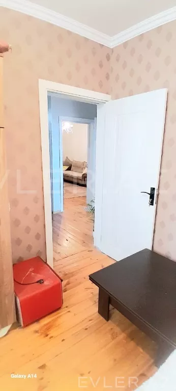 Satılır, həyət evi/villa