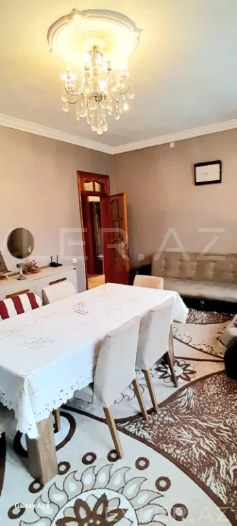 Satılır, həyət evi/villa