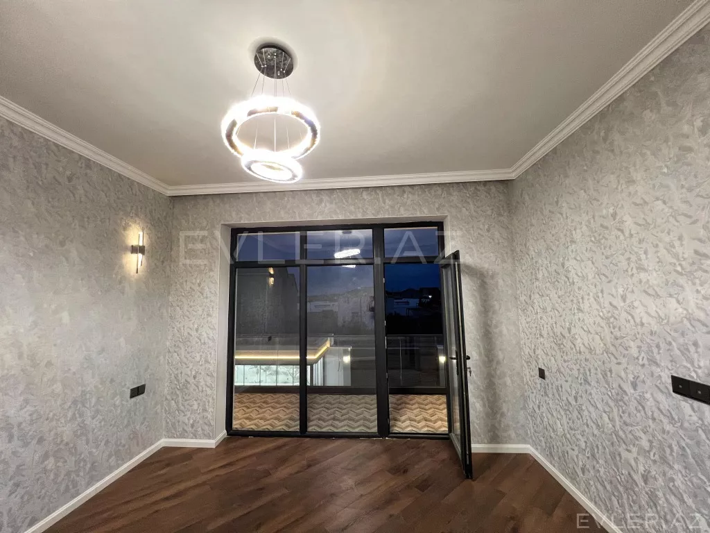 Satılır, həyət evi/villa