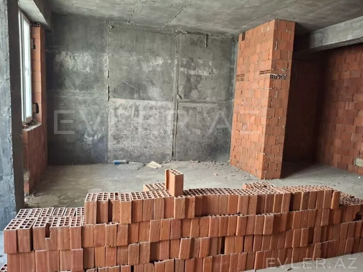 Satılır, yeni tikili