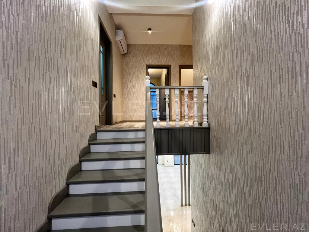 Satılır, həyət evi/villa
