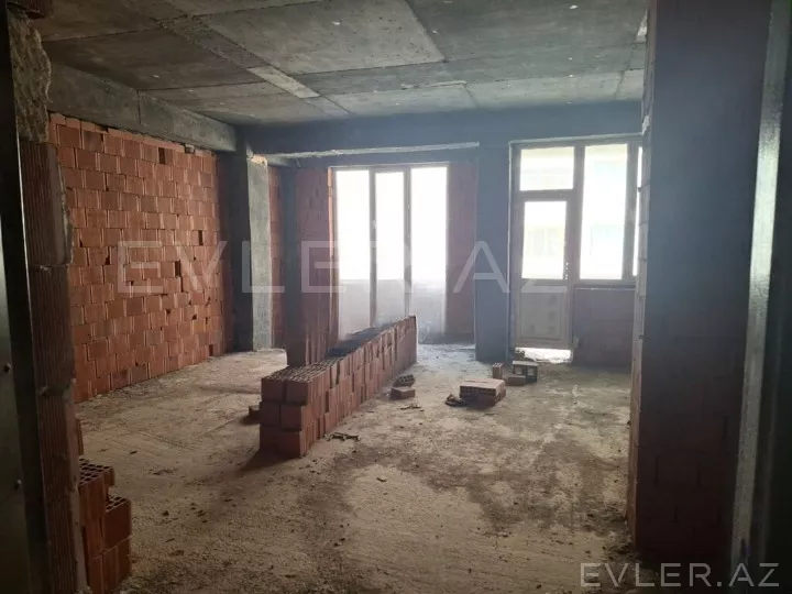 Satılır, yeni tikili