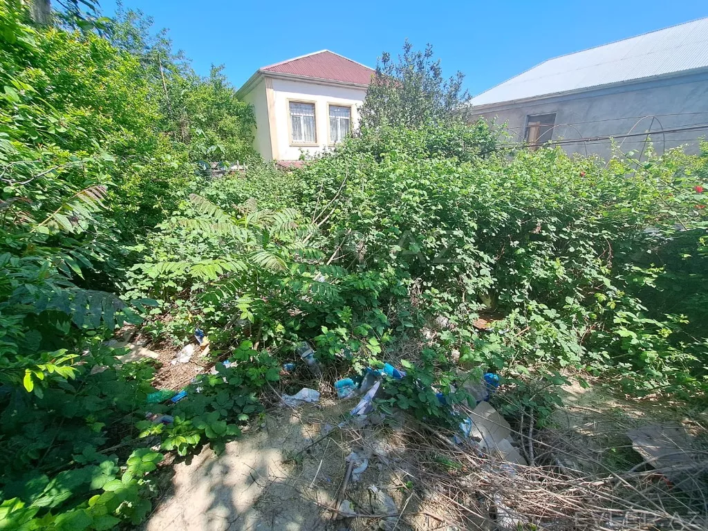 Satılır, köhnə tikili