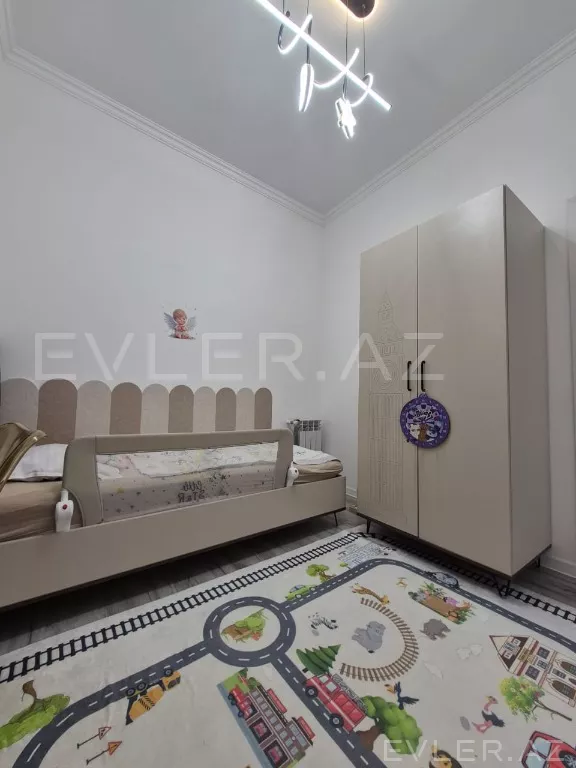 Satılır, yeni tikili