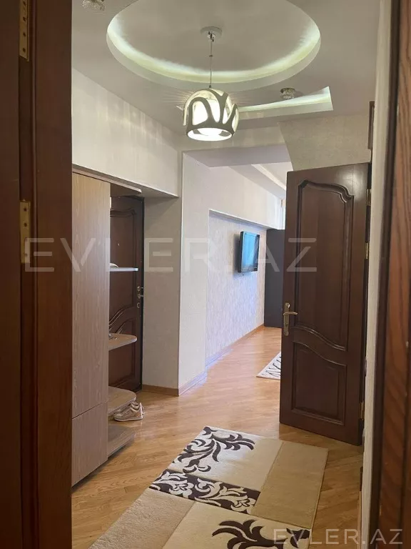 Satılır, yeni tikili