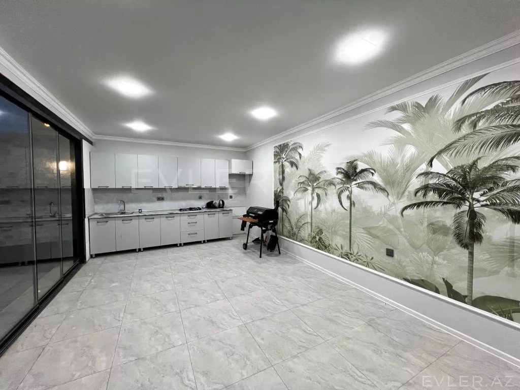 Satılır, həyət evi/villa