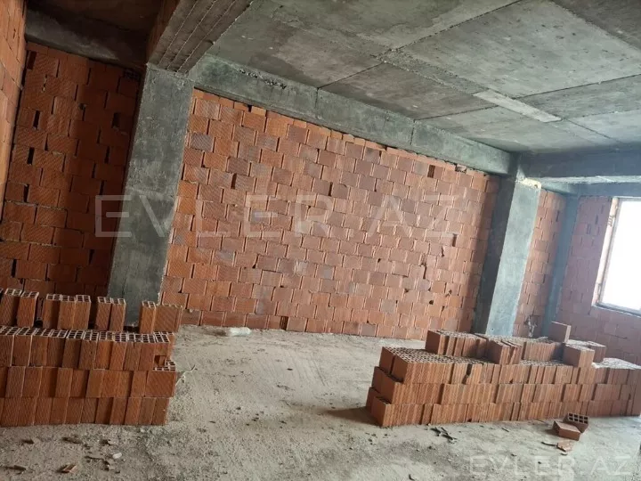 Satılır, yeni tikili