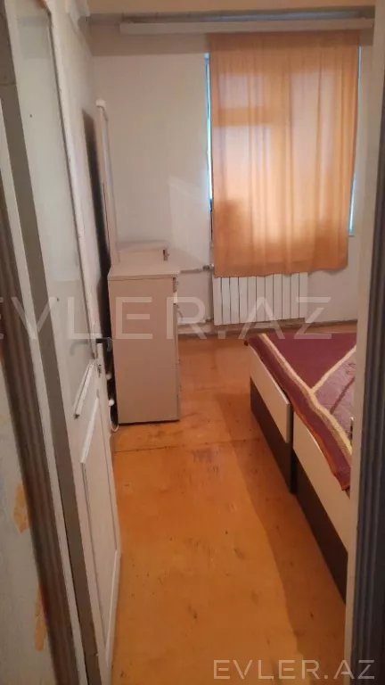 Satılır, köhnə tikili