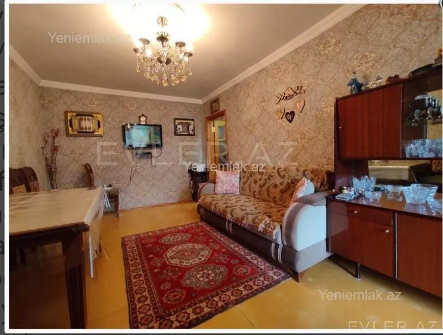 Satılır, köhnə tikili