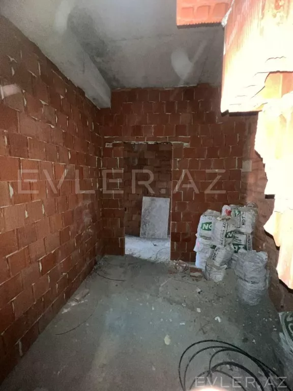Satılır, yeni tikili
