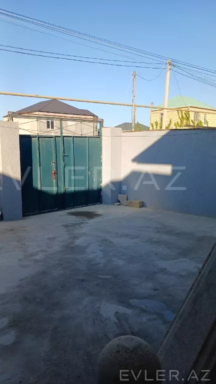 Satılır, həyət evi/villa