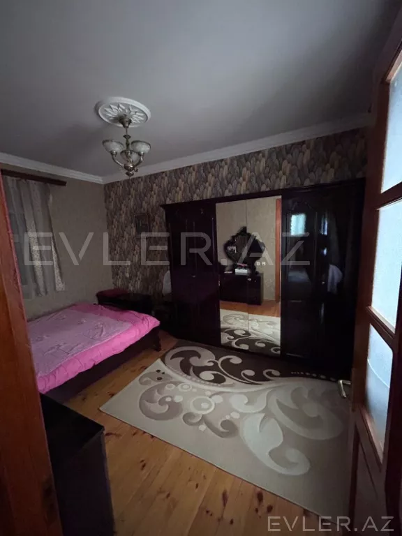 Satılır, həyət evi/villa