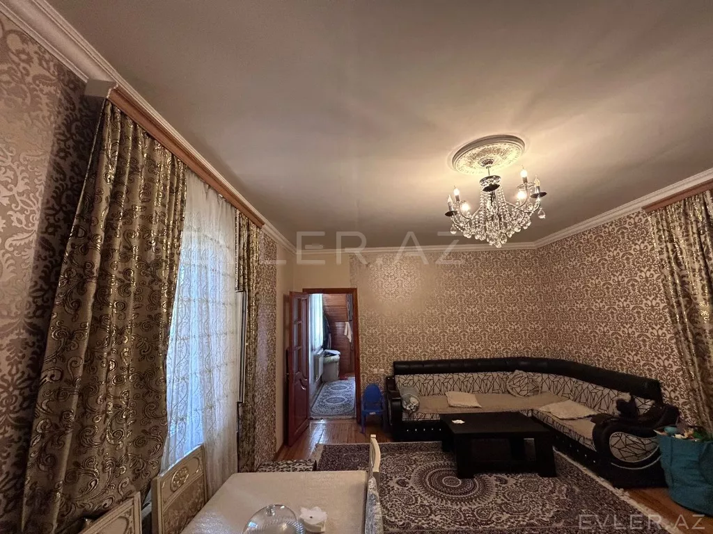 Satılır, həyət evi/villa