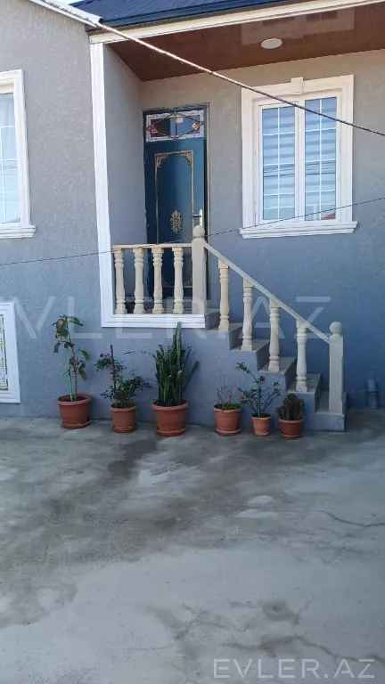 Satılır, həyət evi/villa