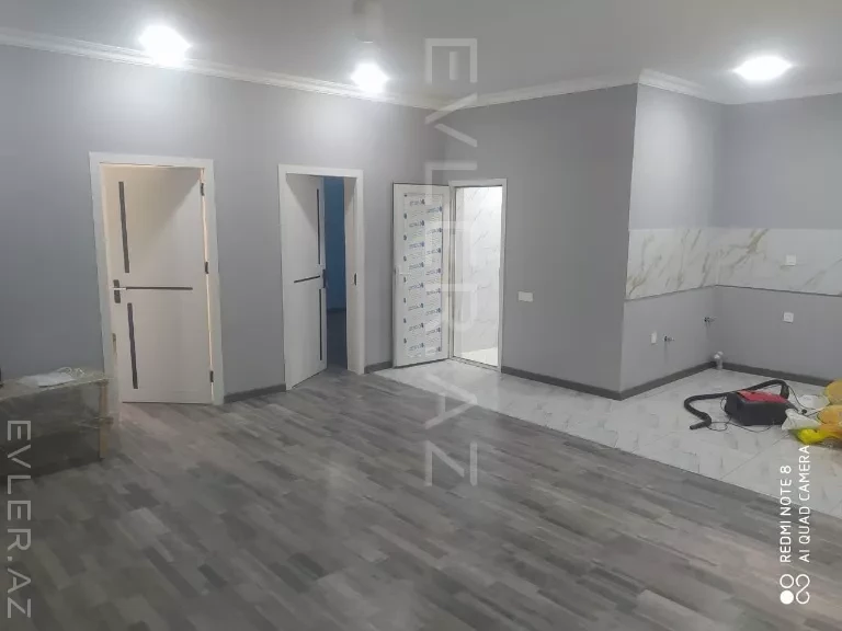 Satılır, həyət evi/villa