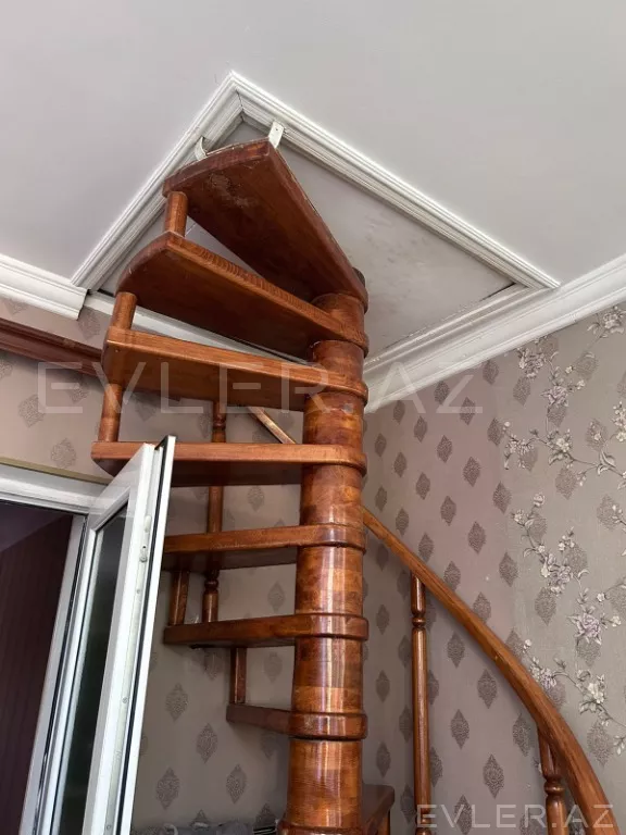 Satılır, həyət evi/villa