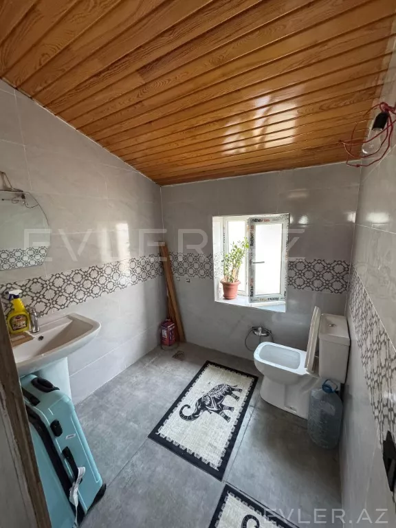 Satılır, həyət evi/villa
