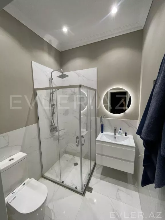 Satılır, həyət evi/villa