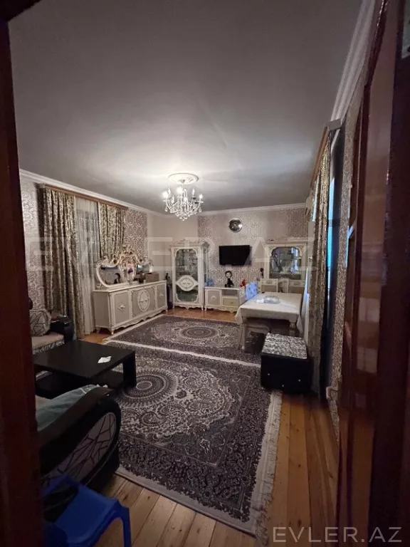Satılır, həyət evi/villa