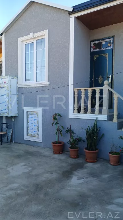 Satılır, həyət evi/villa