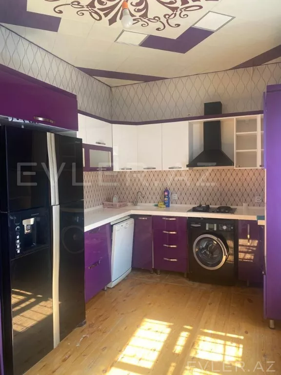 Satılır, həyət evi/villa