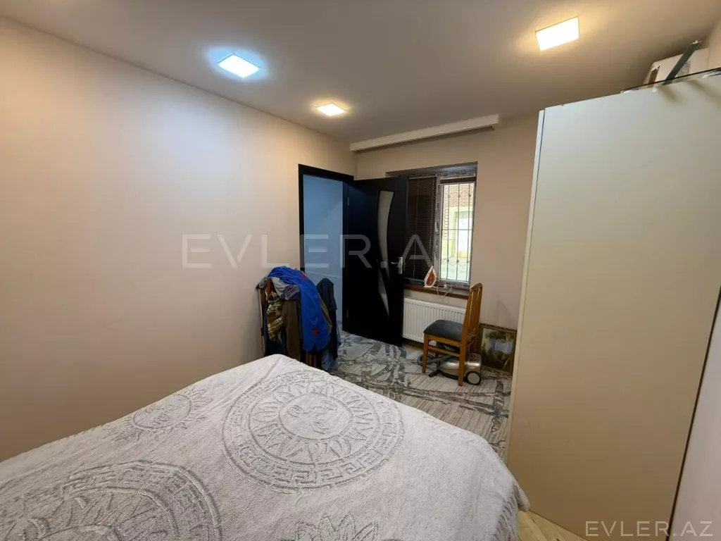 Satılır, həyət evi/villa