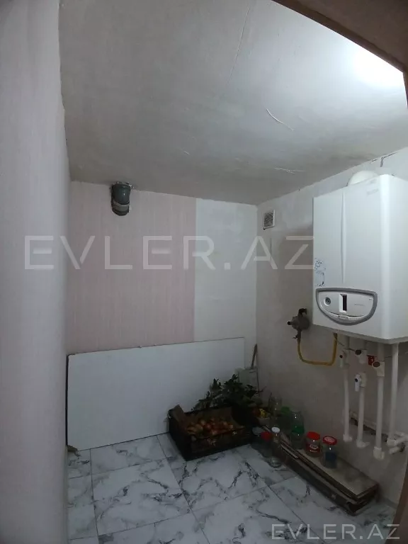 Satılır, həyət evi/villa