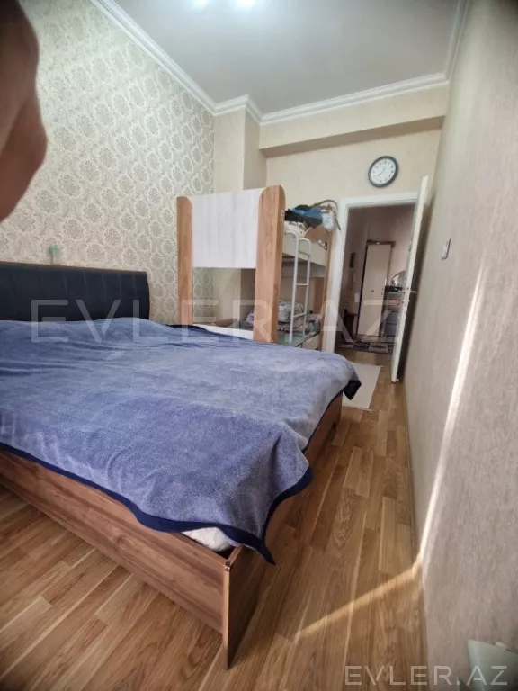 Satılır, yeni tikili