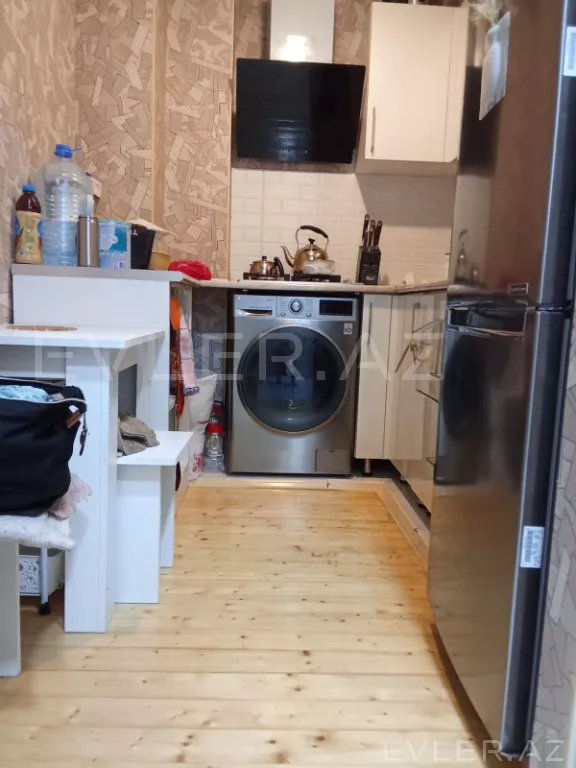 Satılır, yeni tikili