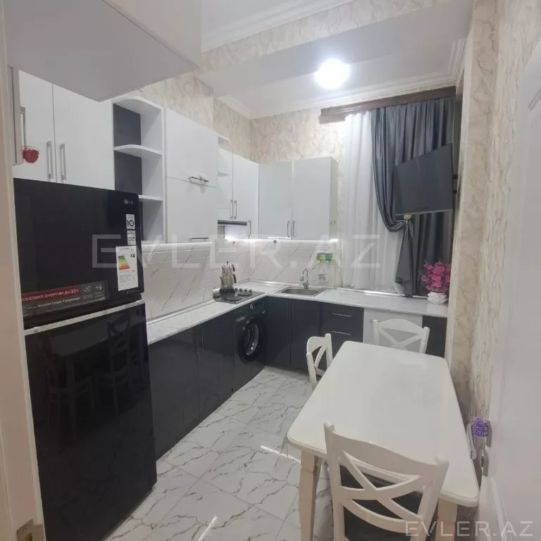 Satılır, yeni tikili